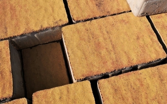 CONCRETE PAVING STONES FORBET - LIQUID PIGMENTS MIXBAU